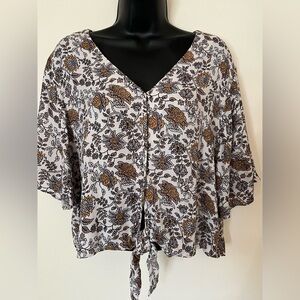 Floral V-Neck Tie-Front Top - Black and Gold